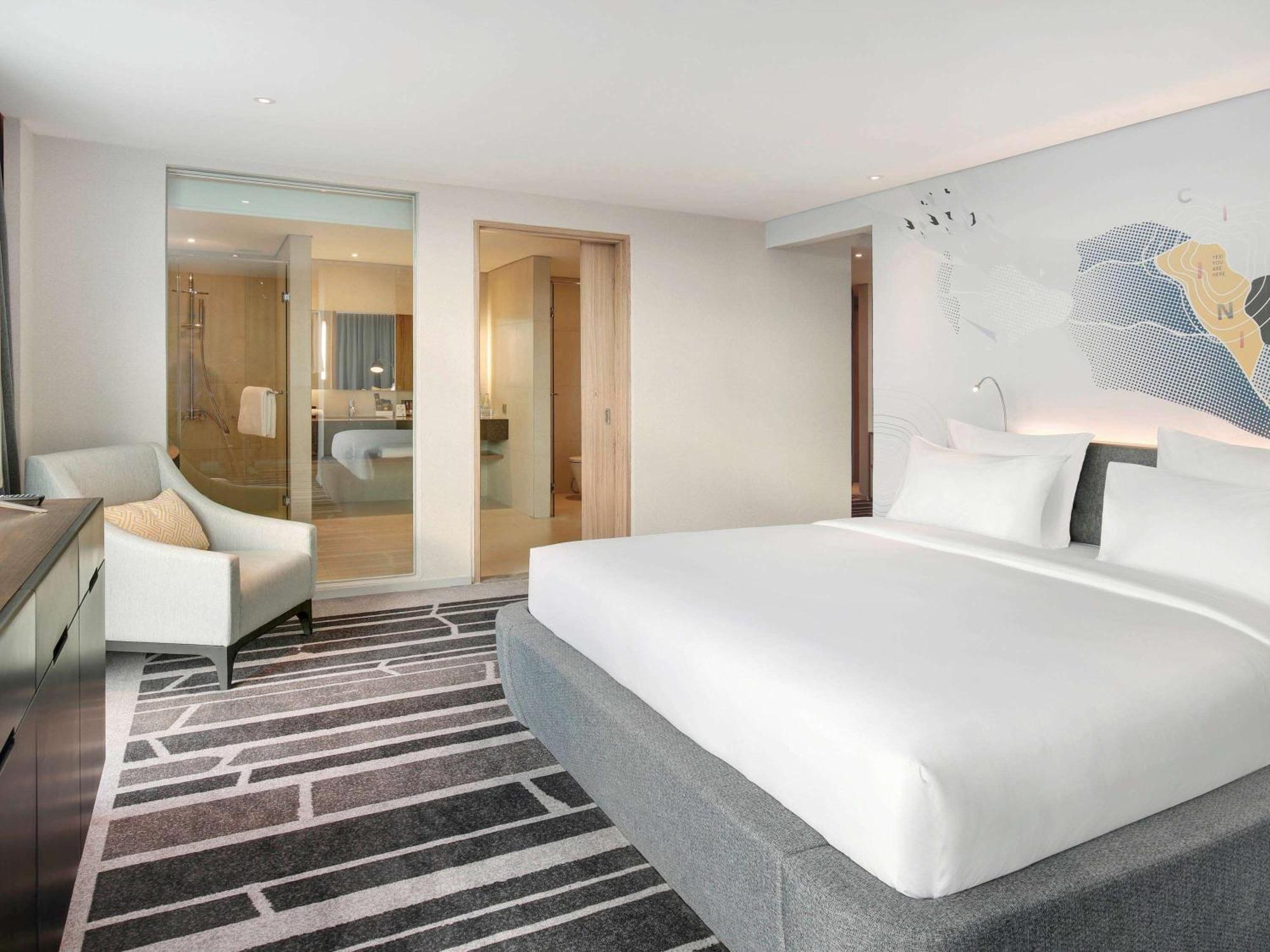 Novotel Jakarta Cikini Exteriör bild
